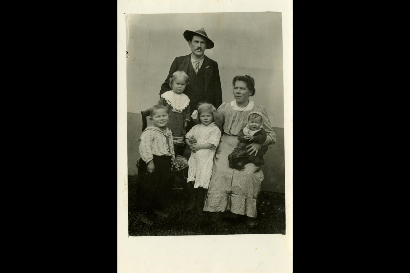 Fotoporträt einer jenischen Familie